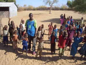 Begruessung in Illeret, Kenia