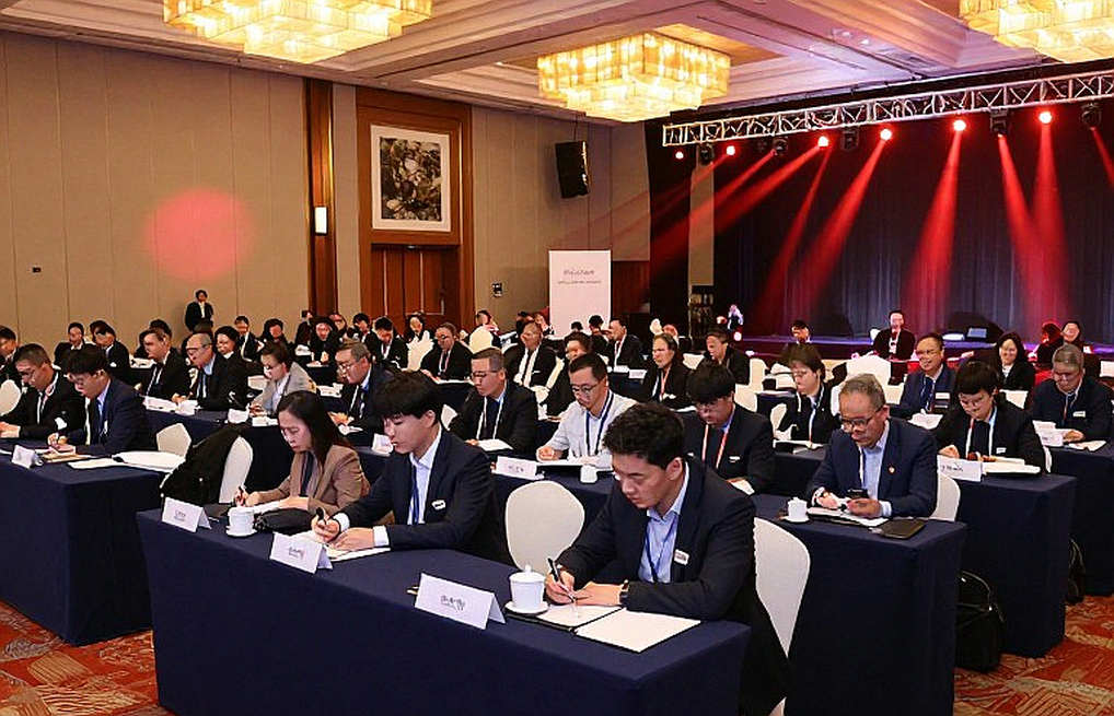 Nihal Sarin, cú lật kèo ở Olympiad cờ vua và phép thử bản sắc của tuyển Ấn Độ