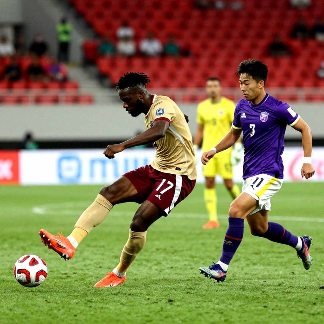 Hồ sơ cấp phép AFC và khoảng trống dữ liệu của bóng đá Việt Nam
