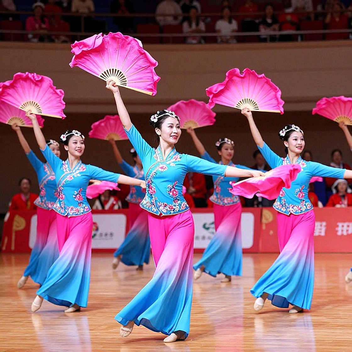 Bể bơi không có bảng splits: lỗ hổng dữ liệu đang định giá sai bơi lội Việt Nam