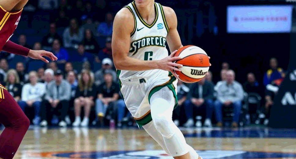 NBA Media Day 2026: Bốn hậu vệ ở Portland, một câu từ chối ở San Antonio và khoảng trống mà bảng điểm không lấp được NBA Media Day 2026: Bốn hậu vệ ở Portland, một câu từ chối ở San Antonio và khoảng trống mà bảng điểm không lấp được