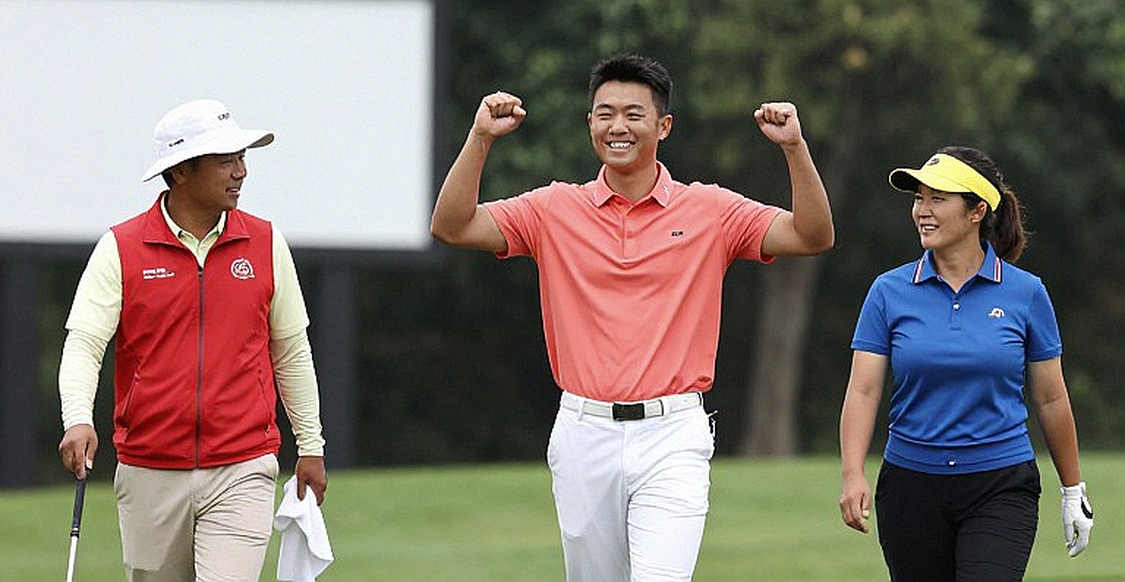 Presidents Cup 'Dead Vibe': Clark Asks for Noise, While the Internationals Quietly Lead 7-3