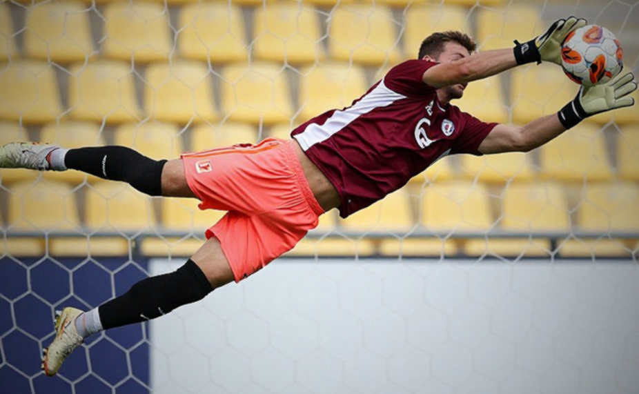Indonesia's Fortress and the Challenge from a 23-Year-Old Defender Indonesia's Fortress and the Challenge from a 23-Year-Old Defender