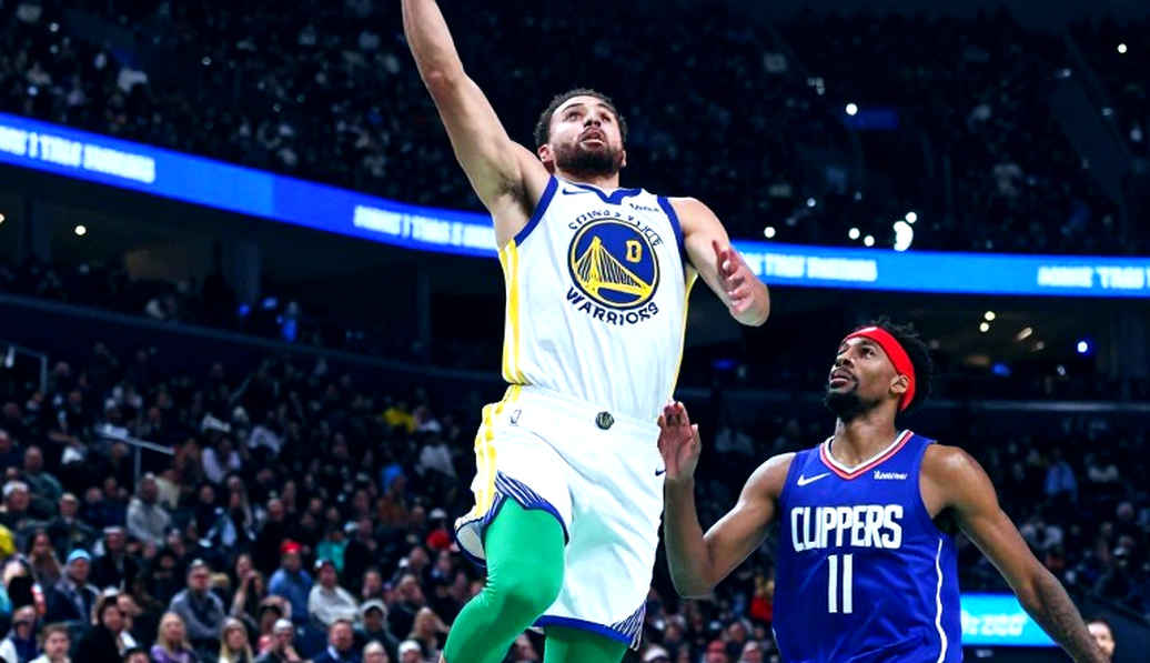 Enes Kanter Freedom và WNBA: Khi luật lao động mặc áo đấu bóng rổ