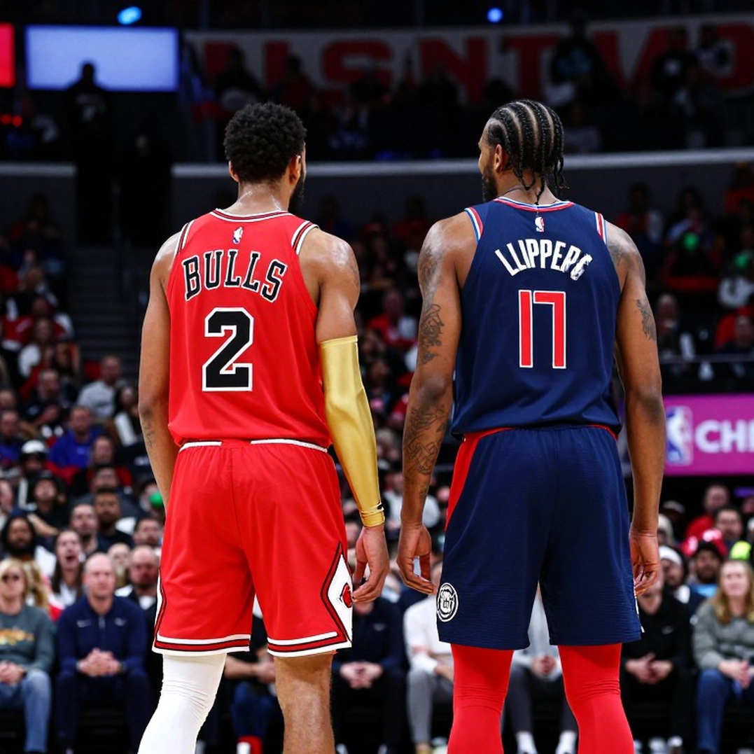 Enes Kanter Freedom và WNBA: Khi luật lao động mặc áo đấu bóng rổ