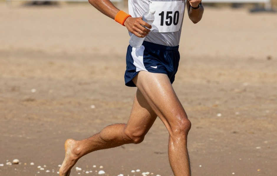Km 32 và khoảng trống không ai đo: Ghi chép dữ liệu về cái chết đột ngột trong marathon phong trào