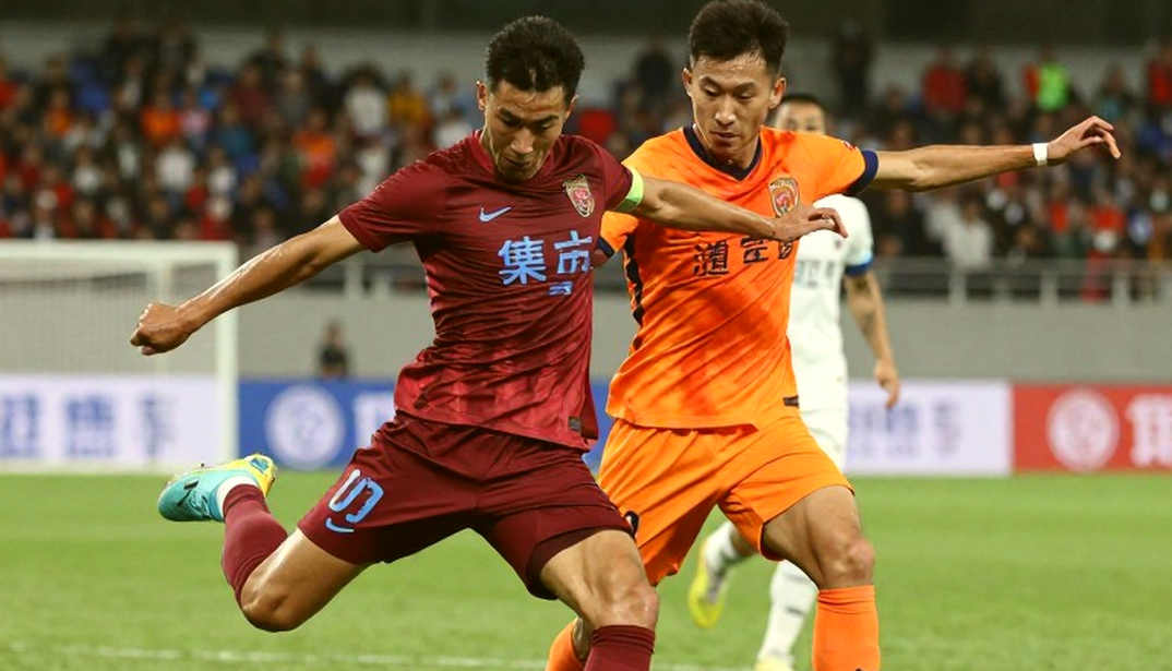 Ronaldo và điều 160: chế tài ở giới hạn thấp nhất, hiệu lực hồi tố, và số trận treo giò vẫn bỏ ngỏ