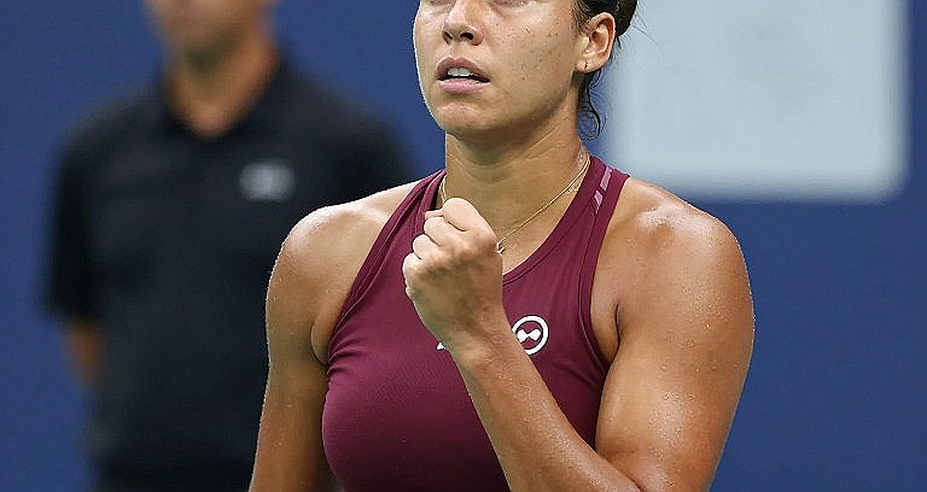 Linda Noskova và chuỗi 9 trận thắng Grand Slam: Cú giao bóng 88 ace đang viết lại câu chuyện quyền lực của WTA Linda Noskova và chuỗi 9 trận thắng Grand Slam: Cú giao bóng 88 ace đang viết lại câu chuyện quyền lực của WTA